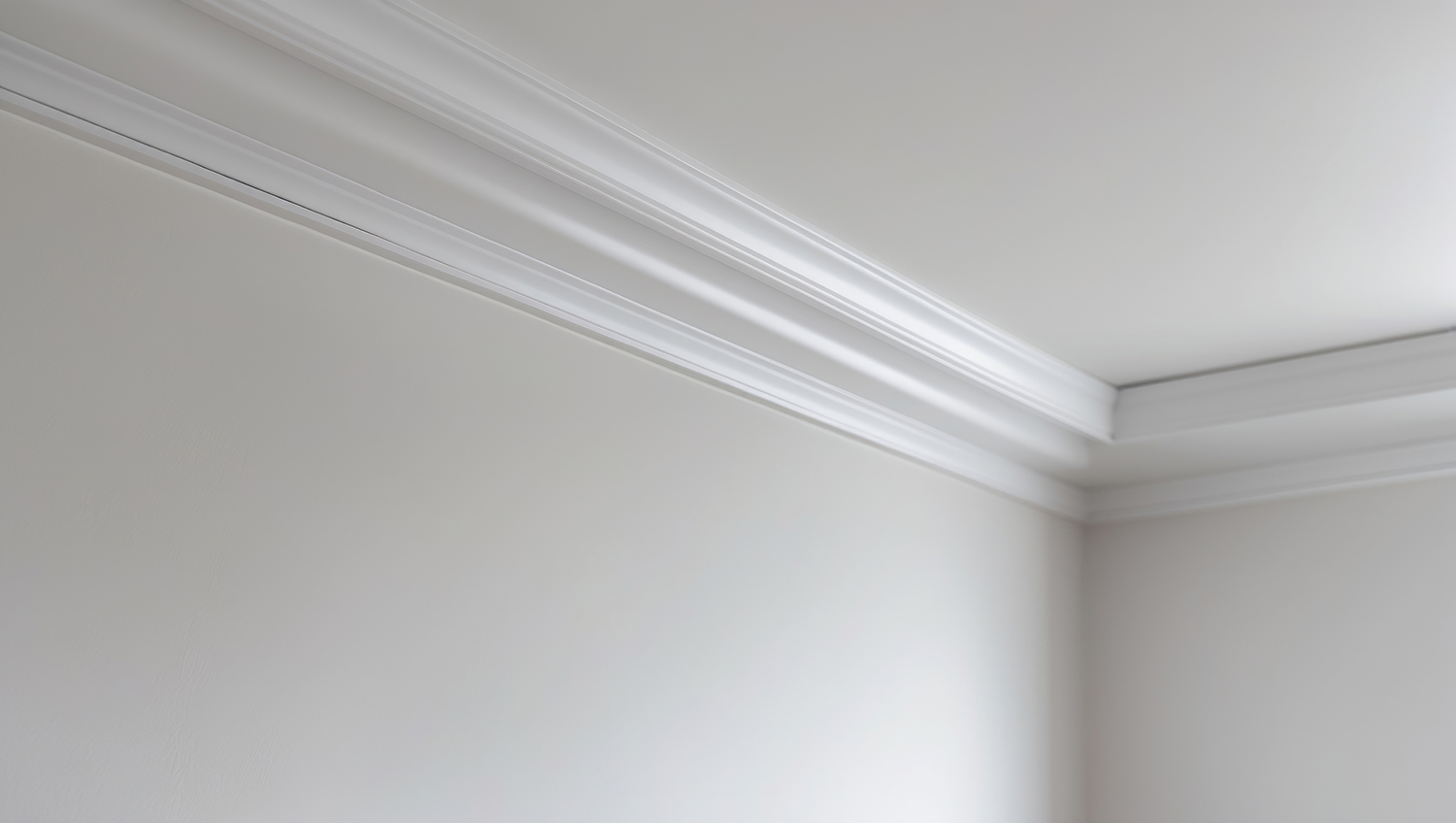 Interior ceiling moldings, detail of flat ceiling skirting